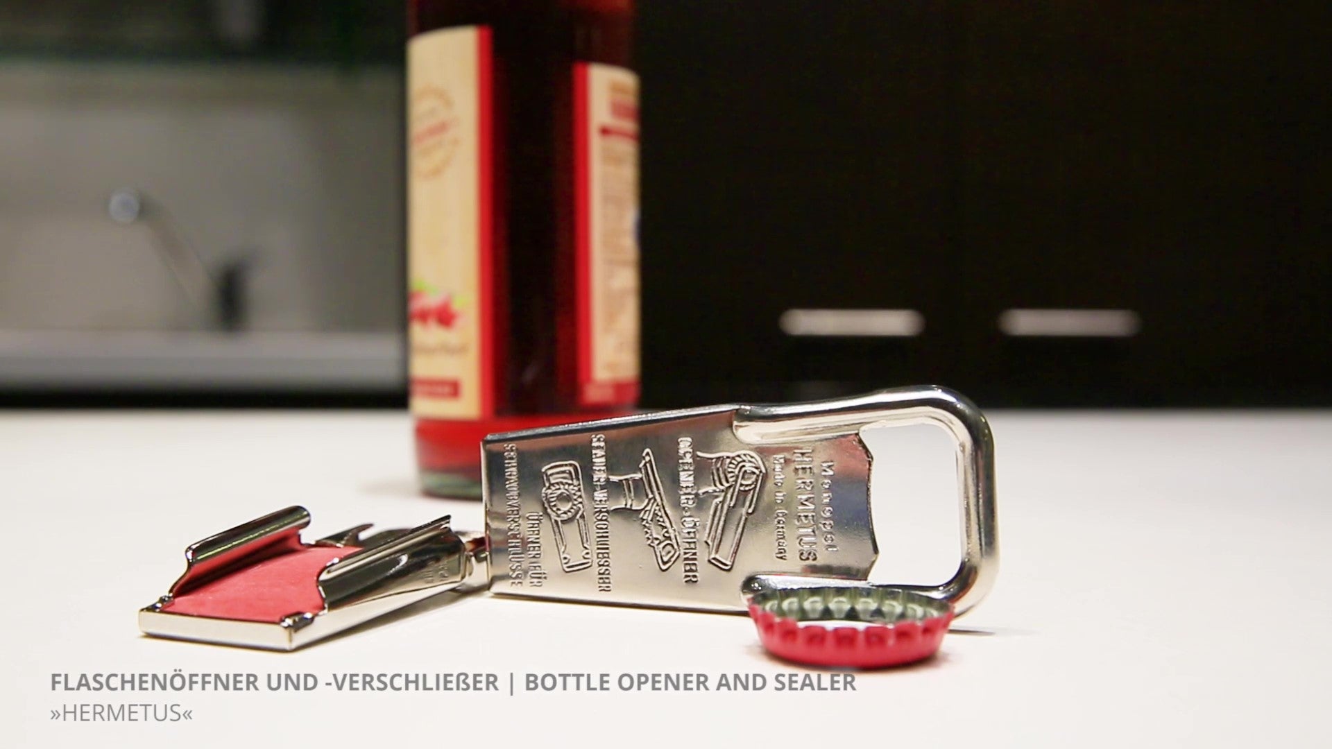 Hermetus Bottle Opener and Resealer | Manufactum